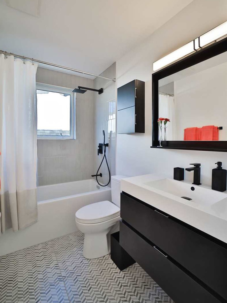 Bathroom-Renovations-Toronto